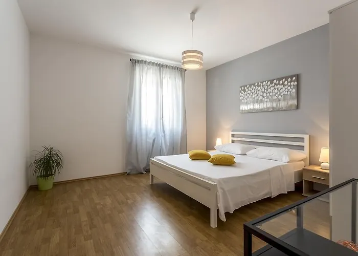 Marijana Bol Apartments